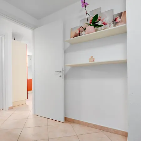 Solea بيت للعطل أولبيا